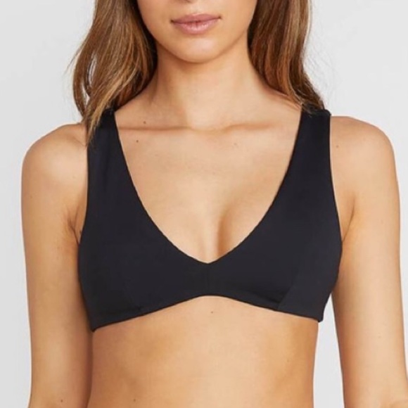 Volcom Simply Seamless Halter - Picture 2 of 11